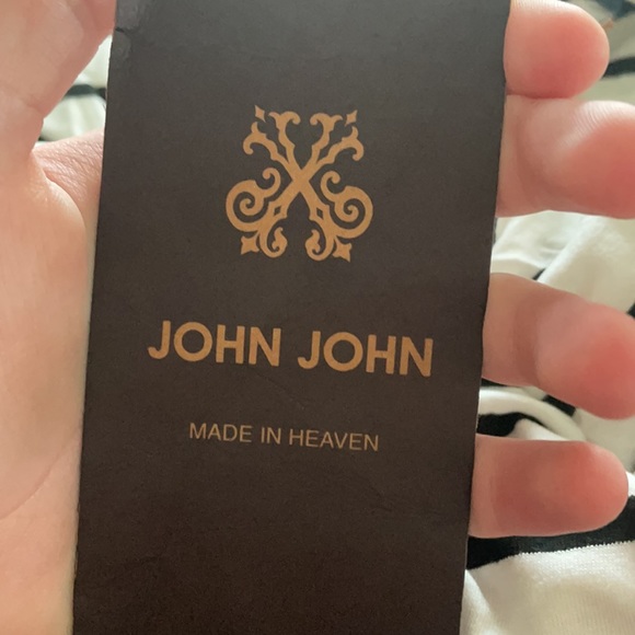 John John brand new black and white cotton top - Picture 11 of 11